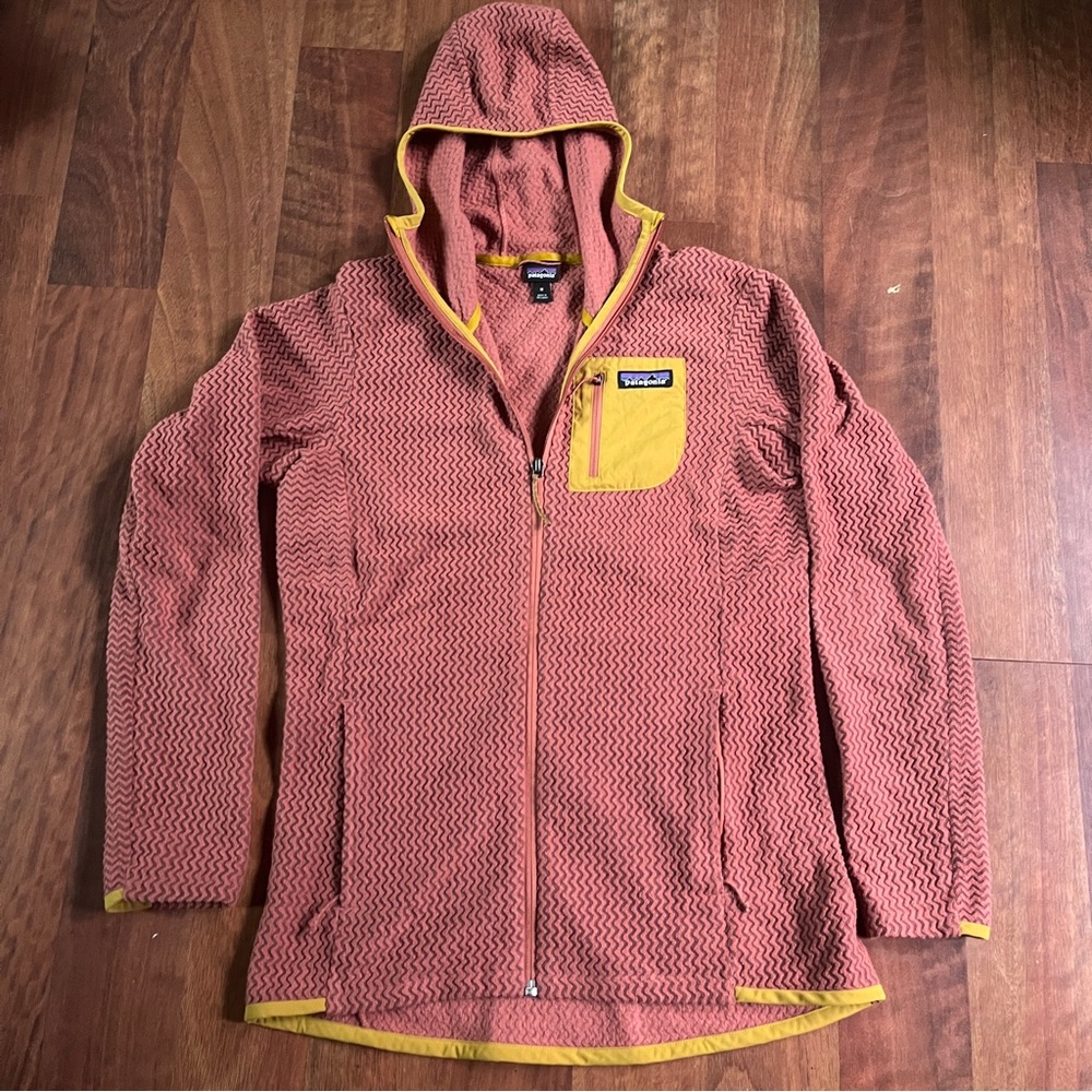 Patagonia R1 Air Full Zip Hoodie in Women’s Medium